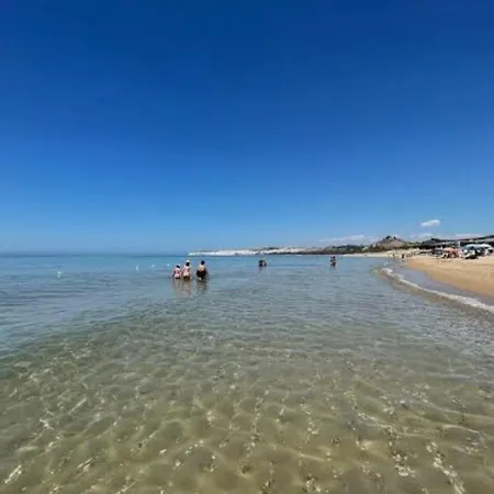 Hébergement de vacances Alena Montallegro