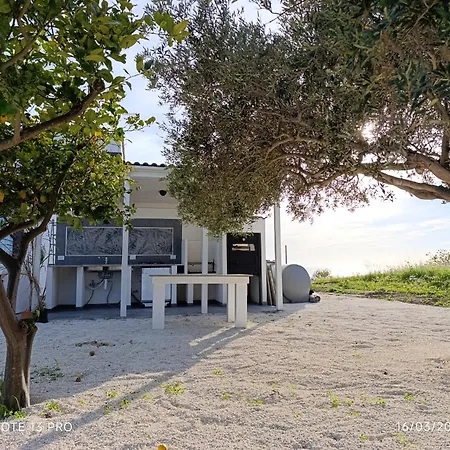Alena Holiday home Montallegro